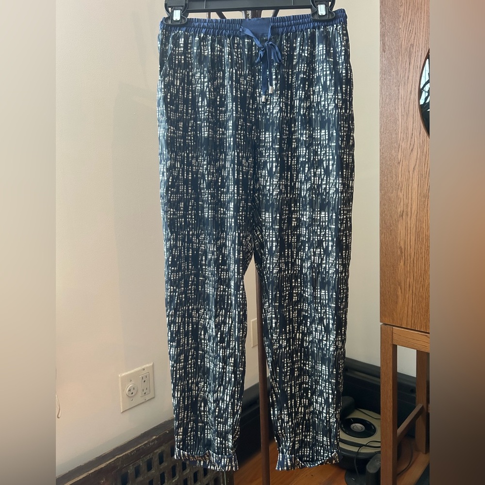 Custommade brand from Denmark silk joggers size XS